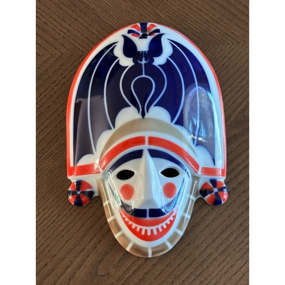 Sargadelos Porcelain Cigarrón Mask / Wall / Table decor Spain Defensive Mask 8" - Picture 2 of 8